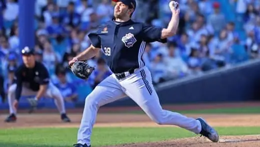 Doosan Bears Shake Things Up for KBO Playoffs