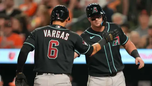 Diamondbacks Eyeing McCann And Vargas For Future Roster