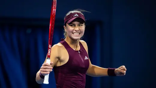Iva Jovic Faces Maja Chwalinska In Wuhan Open Showdown