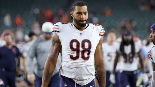 Montez Sweat Ka Suspension: Bears Ki Defense Ka Kya Hoga?