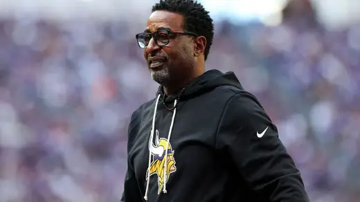 Cris Carter Goes Off On Skip Bayless Over Tebow Debate