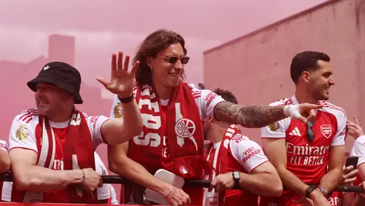 Arsenal Players Almost Called Off Premier League Parade Fun
