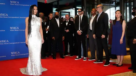Kim Kardashian's Hilarious OJ Simpson Luggage Snooping Story
