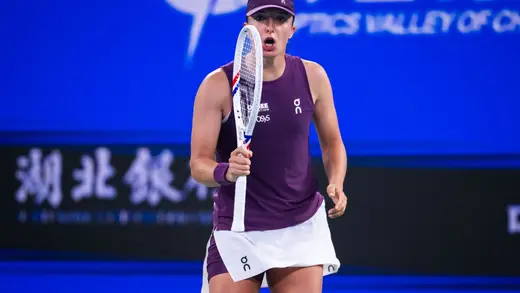 Iga Swiatek Battles Maja Chwalinska In Wuhan Semifinal