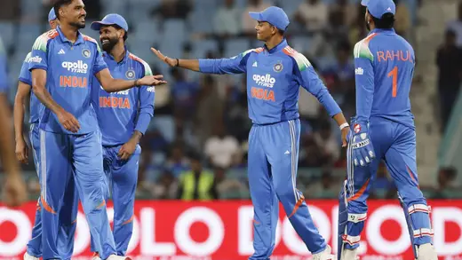 Aakash Chopra Scratches His Head Over Jaiswal's Snub