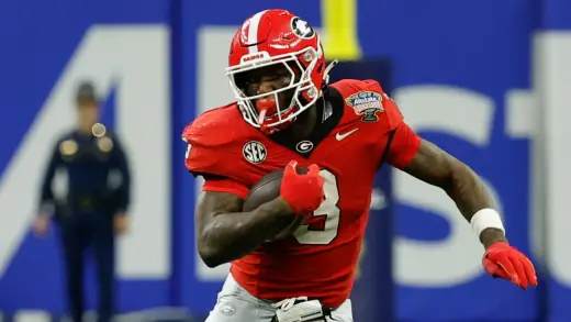 Nate Frazier Back for Georgia Bulldogs Showdown With Auburn