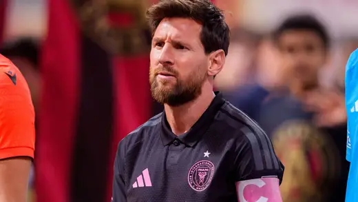 Messi Ne Alonso Ko Celebrate Karke Chakkar Dala