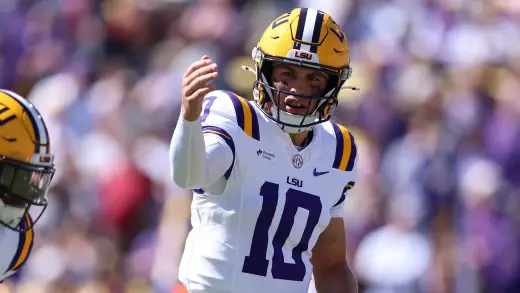Sam Leavitt Shines With Four Touchdowns In LSU's Big Win