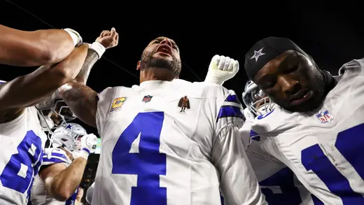 Dak Prescott's Handshake Drama Sparks NFL Fan Reactions