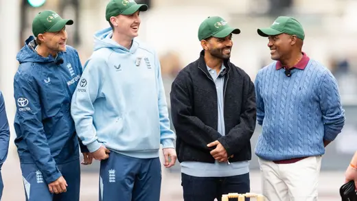 Ajinkya Rahane's Epic Street Cricket Duel At Buckingham Palace