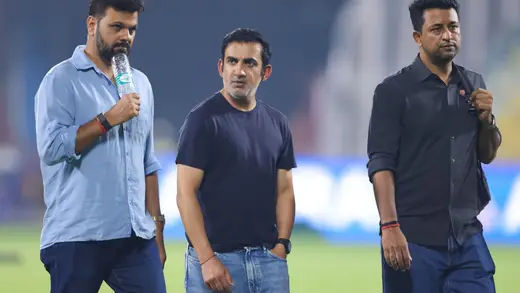 Pragyan Ojha Takes Charge To Mend Kohli And Gambhir's Rift