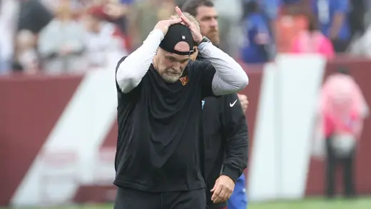Dan Quinn's Baffling Call Sparks Outrage Among Commanders Fans
