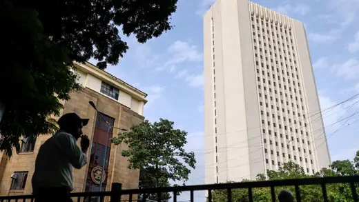 RBI Keeps A Close Eye On Big Overseas Investments