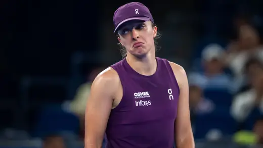 Roddick's Tough Love Helps Iga Swiatek End Season Early