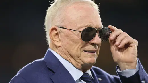 Media Chases Jerry Jones But Ignores Howie Roseman