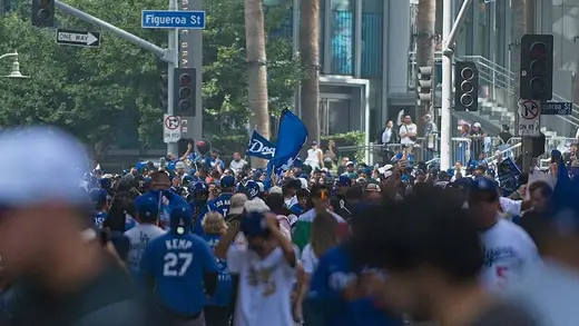 Dodgers Aur Rams Ka Match Khatam, Ghar Jaane Ka Hungama!