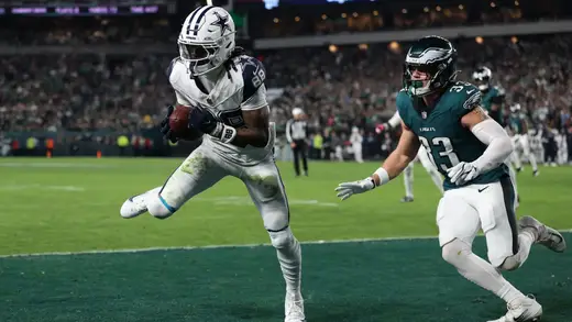 Eagles’ DeJean Gets Schooled As Cowboys Celebrate Touchdowns