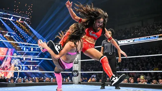 Chelsea Green Defeats Nikki Bella on SmackDown