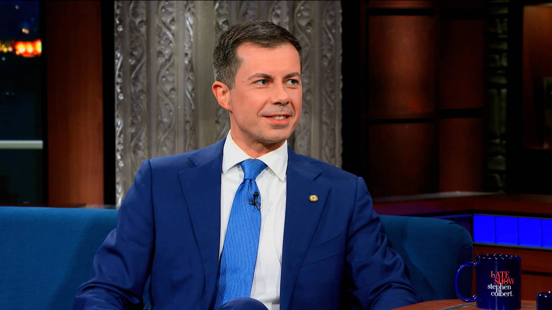 Pete Buttigieg, Willie Nelson