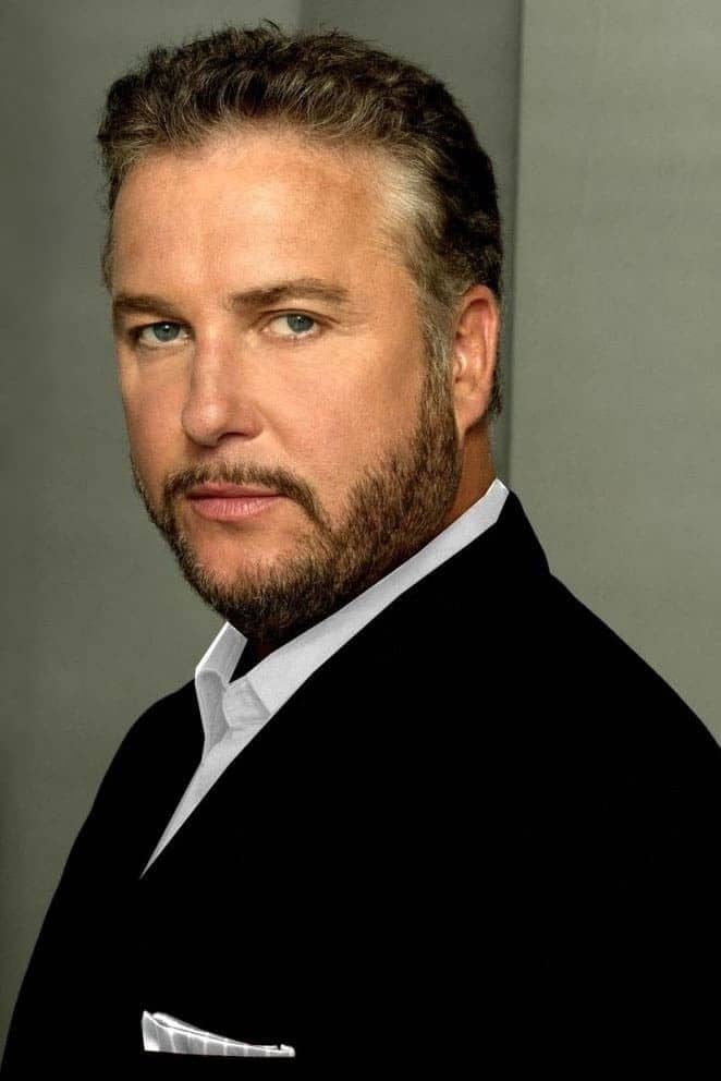 William L. Petersen