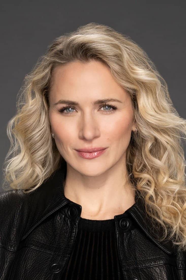 Shantel VanSanten