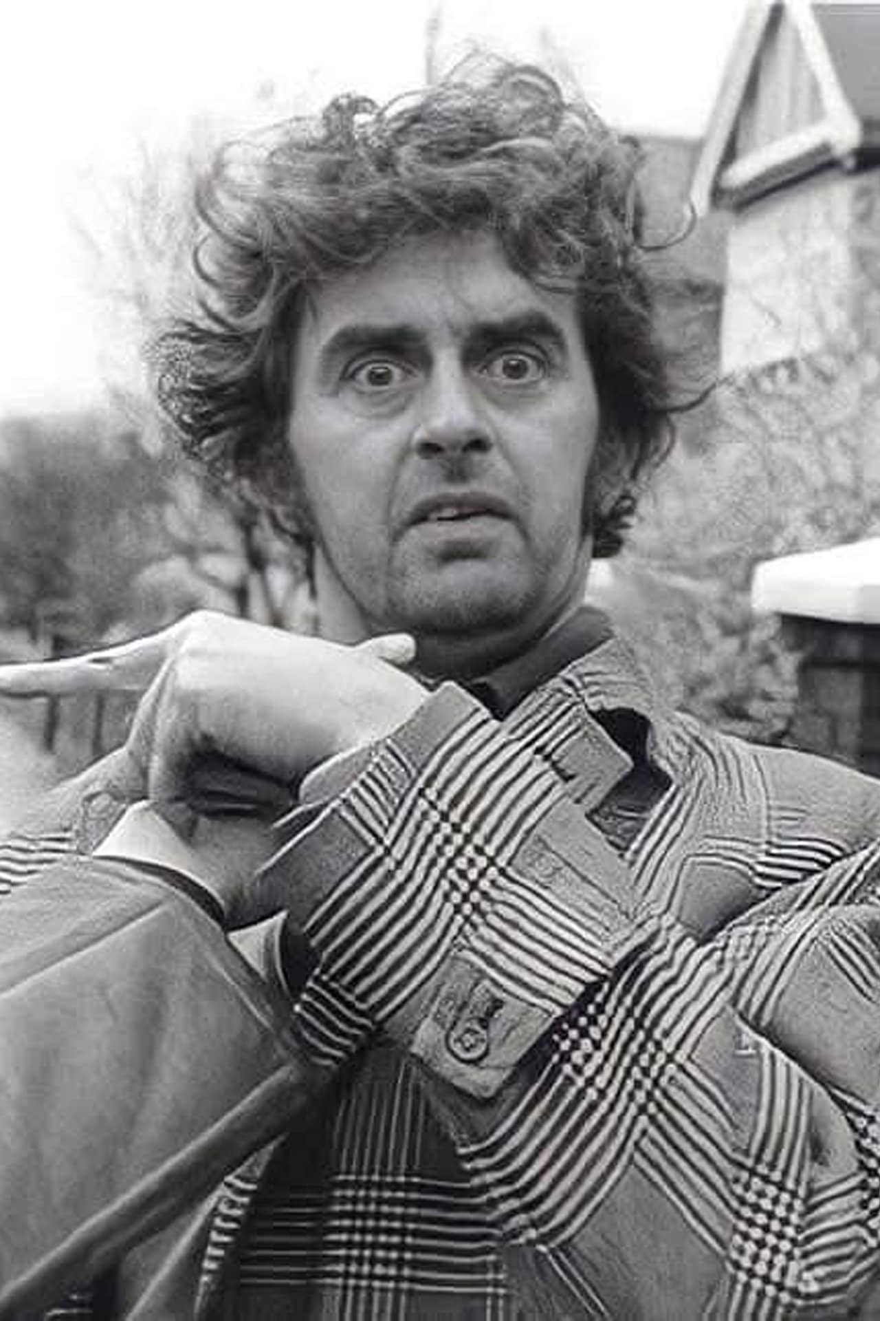 Ian MacNaughton