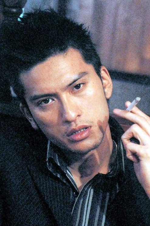 Tomoya Nagase