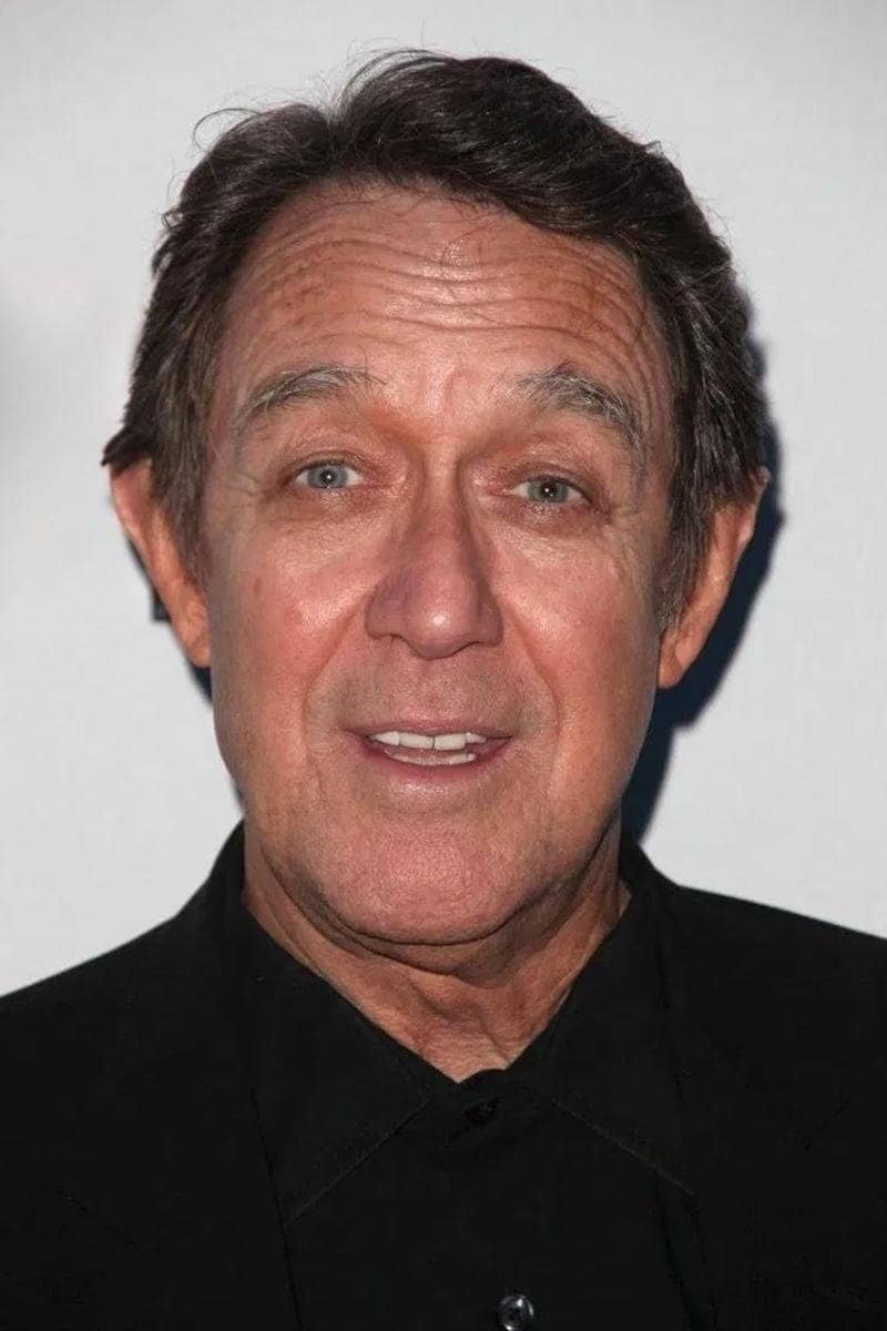 Larry Pine