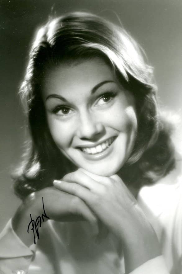 Elisabet Falk