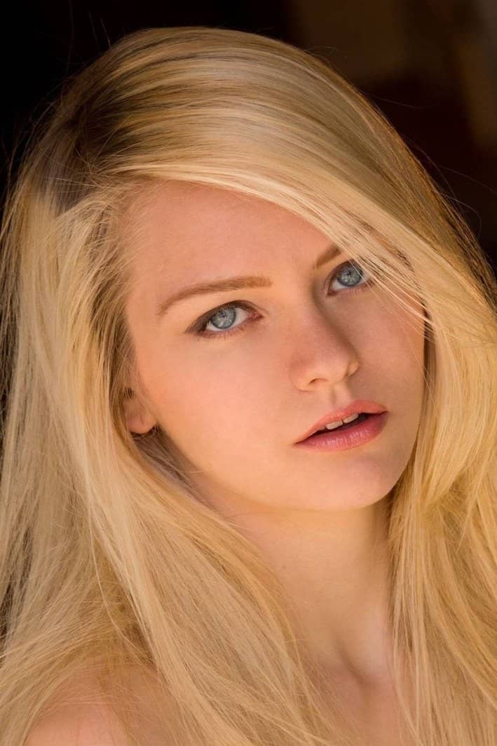 Alli Rae