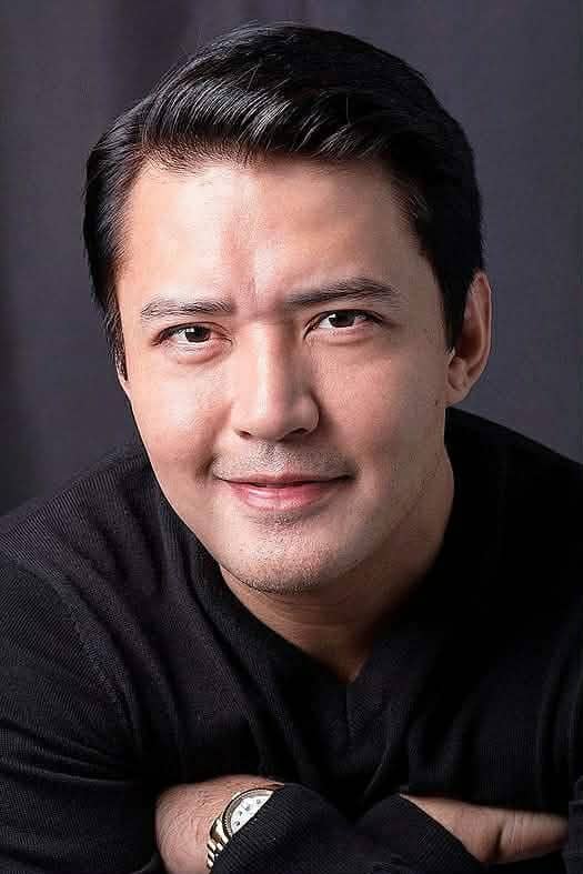 Mark Anthony Fernandez
