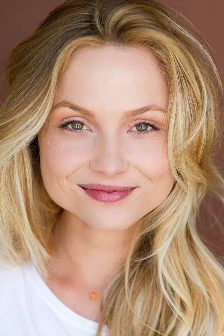Kristi Lauren