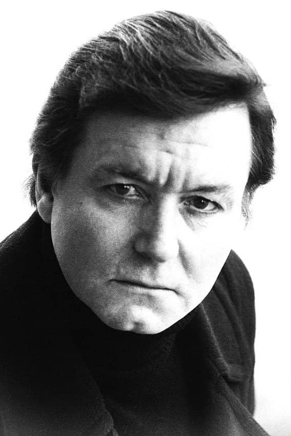 Kenneth Haigh